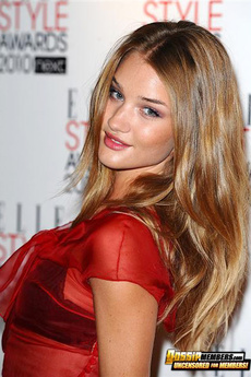 Teen Model Rosie Huntington Is Alluring And Sizzling