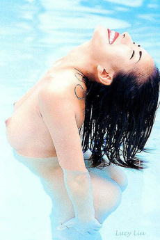 Lucy Liu Naked Flashes Hot Body In The Pool
